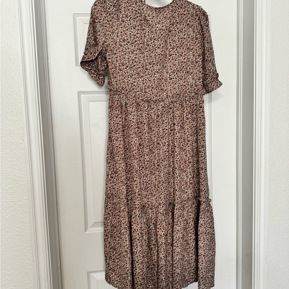 All in favor dainty floral maxi dress. Size medium